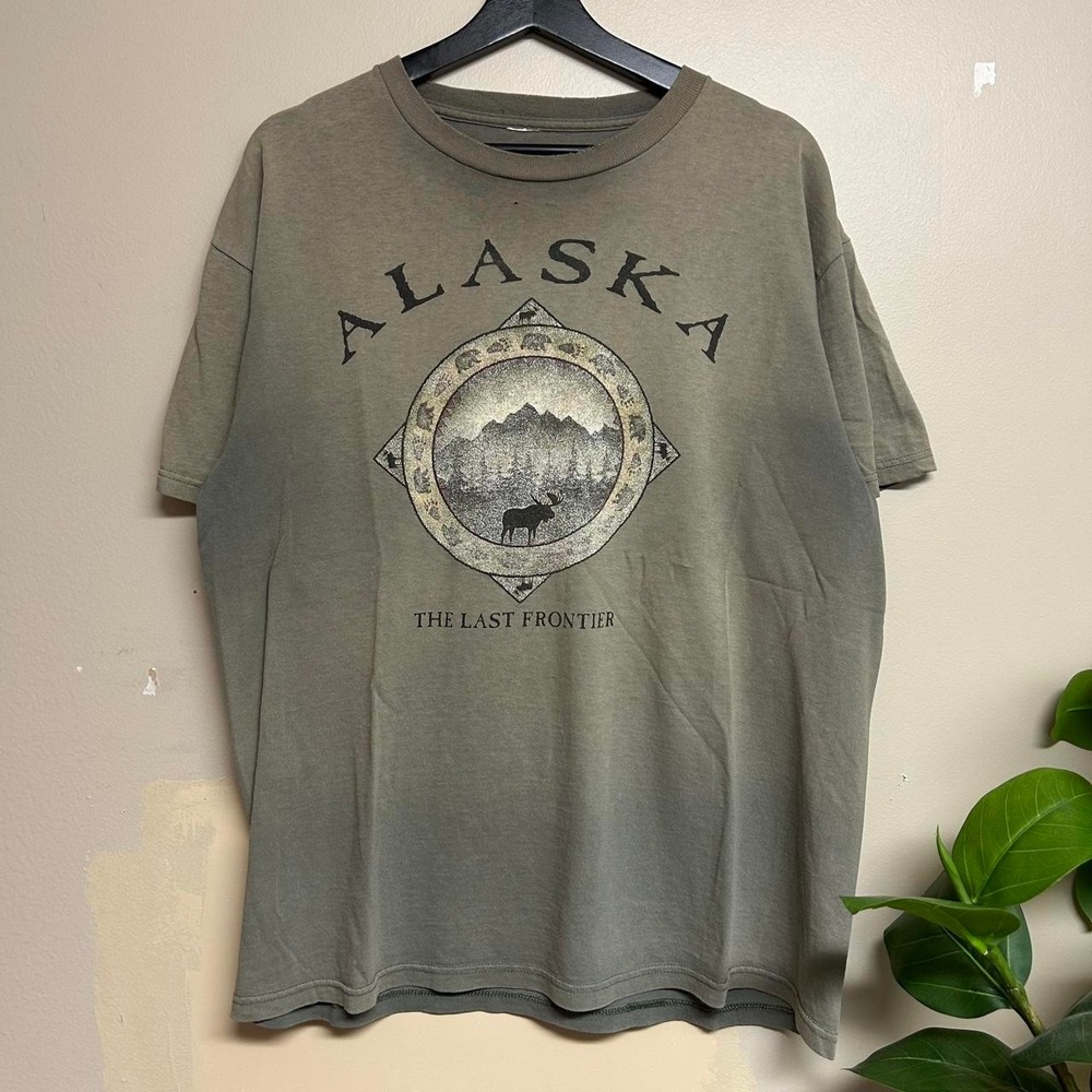 Vintage 90s Alaska The Last Frontier Faded Khaki Nature Shirt Mens Large
